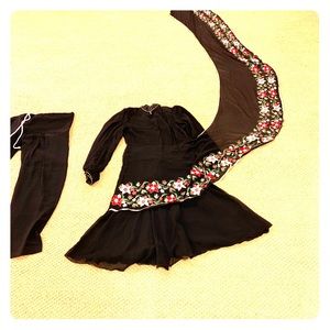 Elegant Black Floral Embroidered Women's Outfit
